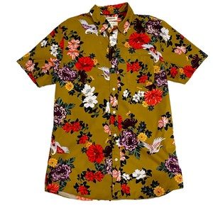 Good Threads Mens Button Down Tall Crane and Floral Design Print